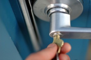 Commercial Locksmith Services Los Angeles (818) 272-8549